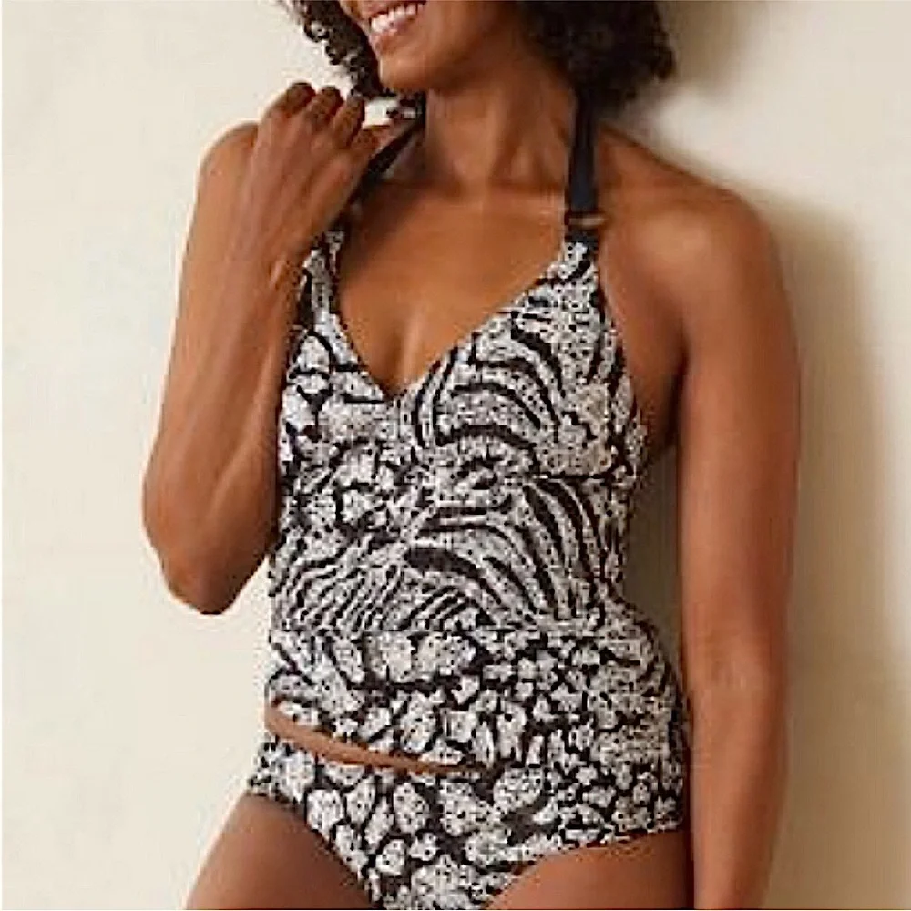 Tommy Bahama Playa Brava Reversible Ring Tankini Top - Picture 2 of 16
